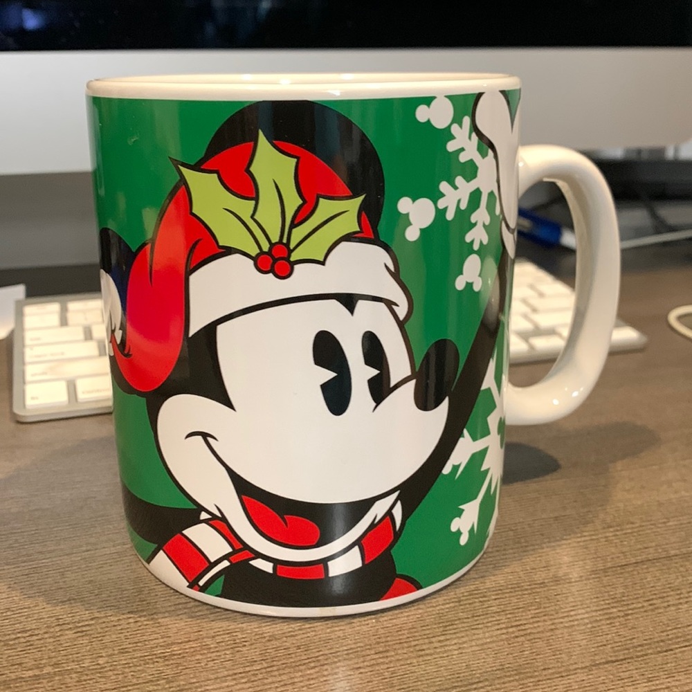 Disney Mickey Mouse HUGE Christmas mug